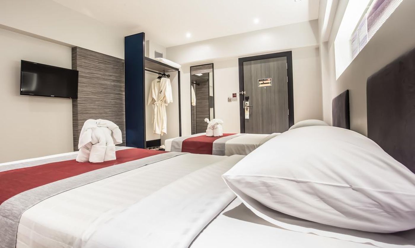 Nouvo-City-Hotel-Room-37