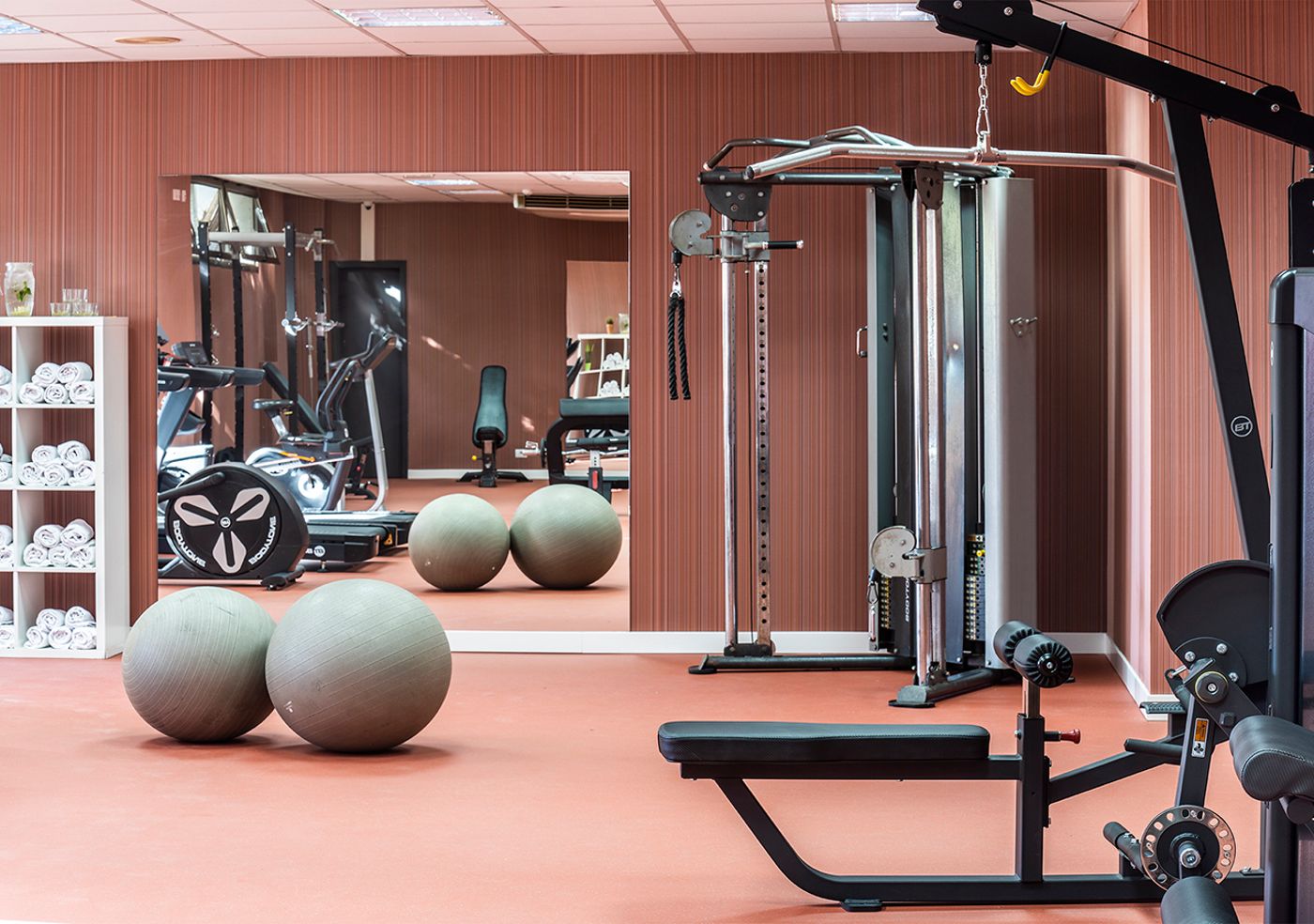 Axel-Beach-Maspalomas---Adults-Only-Sports-and-Entertainment-33