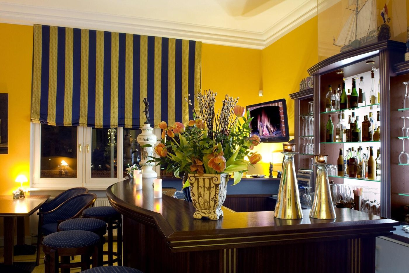 Hotel-Villa-Monte-Vino-Bar-9