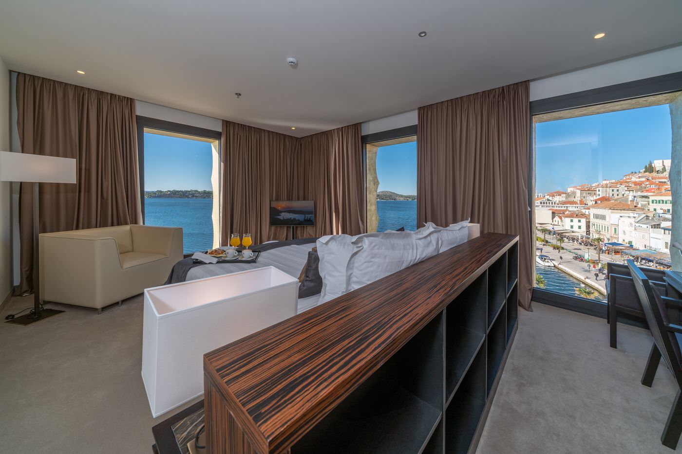 Hotel-Bellevue-Superior-City-Hotel-Room-7