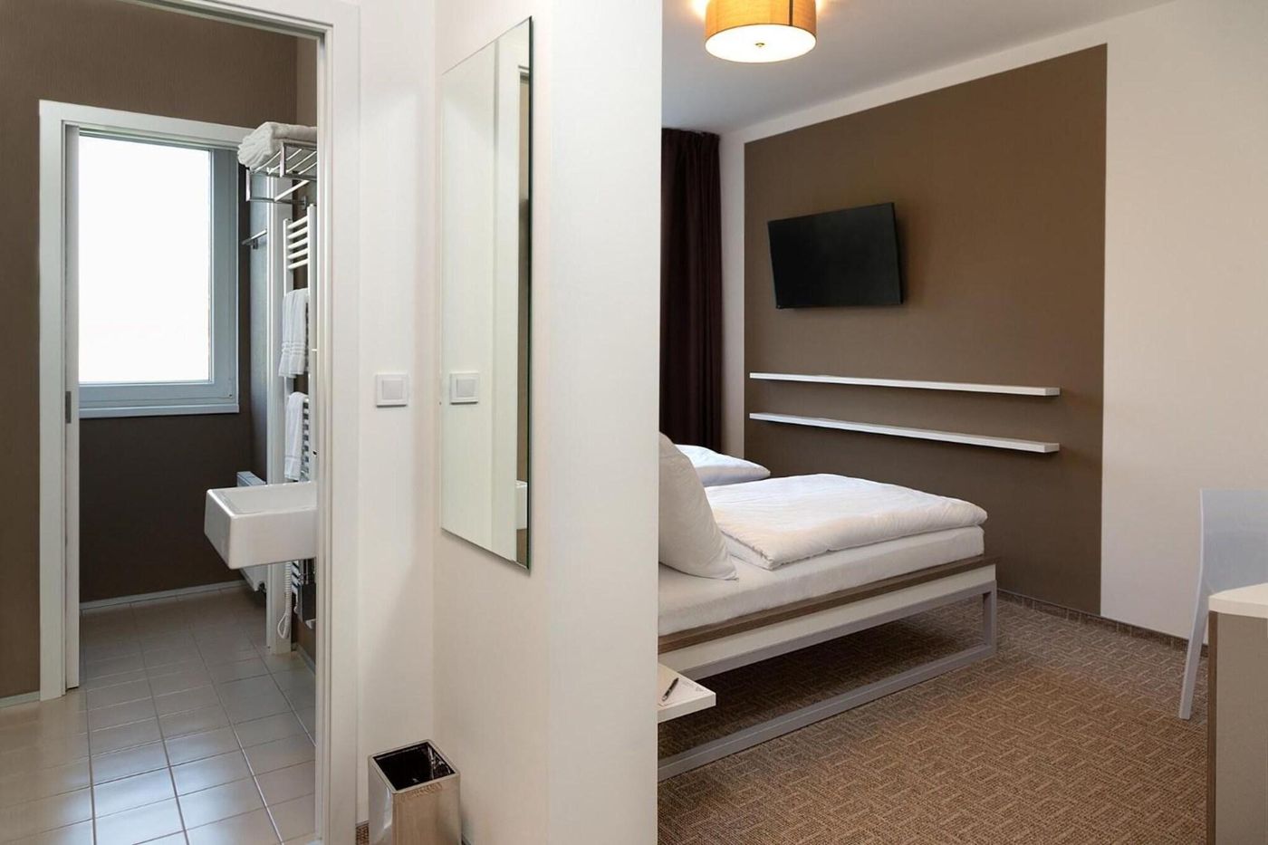 Sky-Hotel-Prague-Room-9