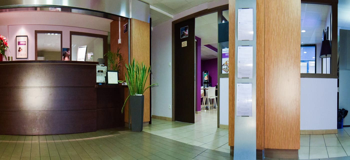 Residhotel Lyon Lamartine - France - TASSIN LA DEMI LUNE - Lobby - 4