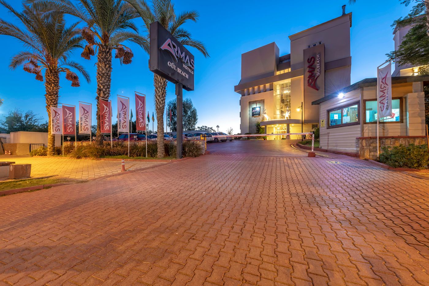 Armas-Gul-Beach-General-view-17