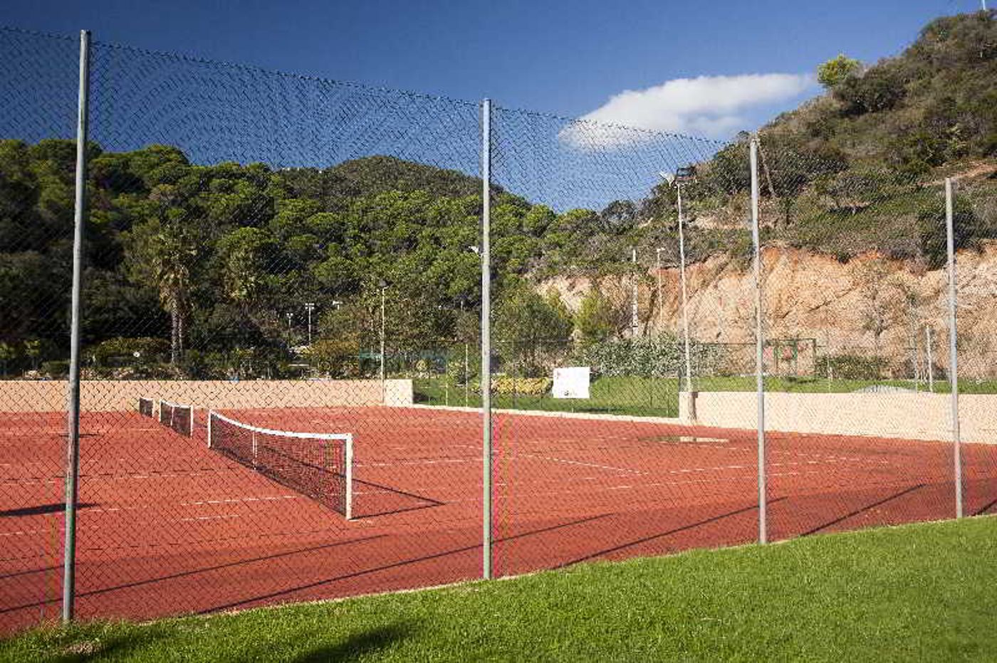 Giverola-Resort-Sports-and-Entertainment-71