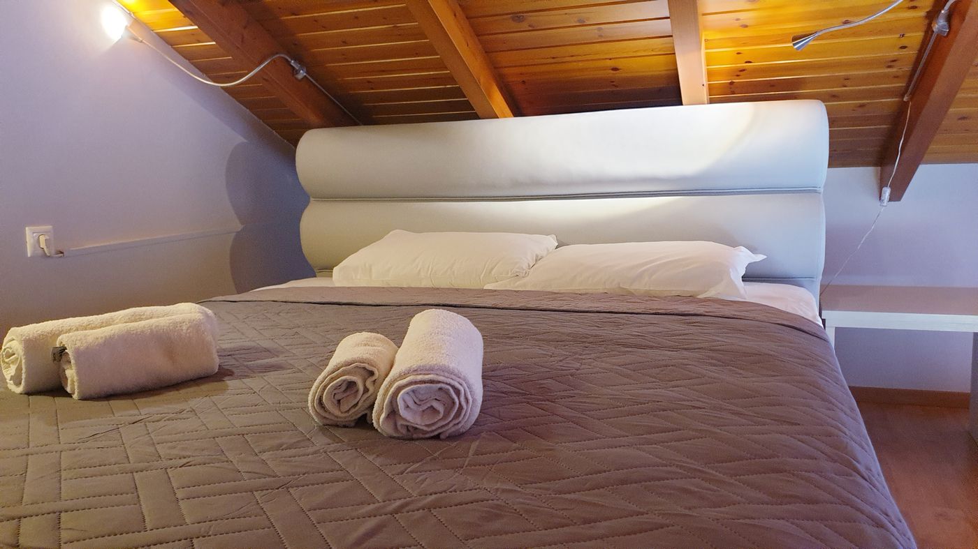 Eleana-Hotel-Room-24