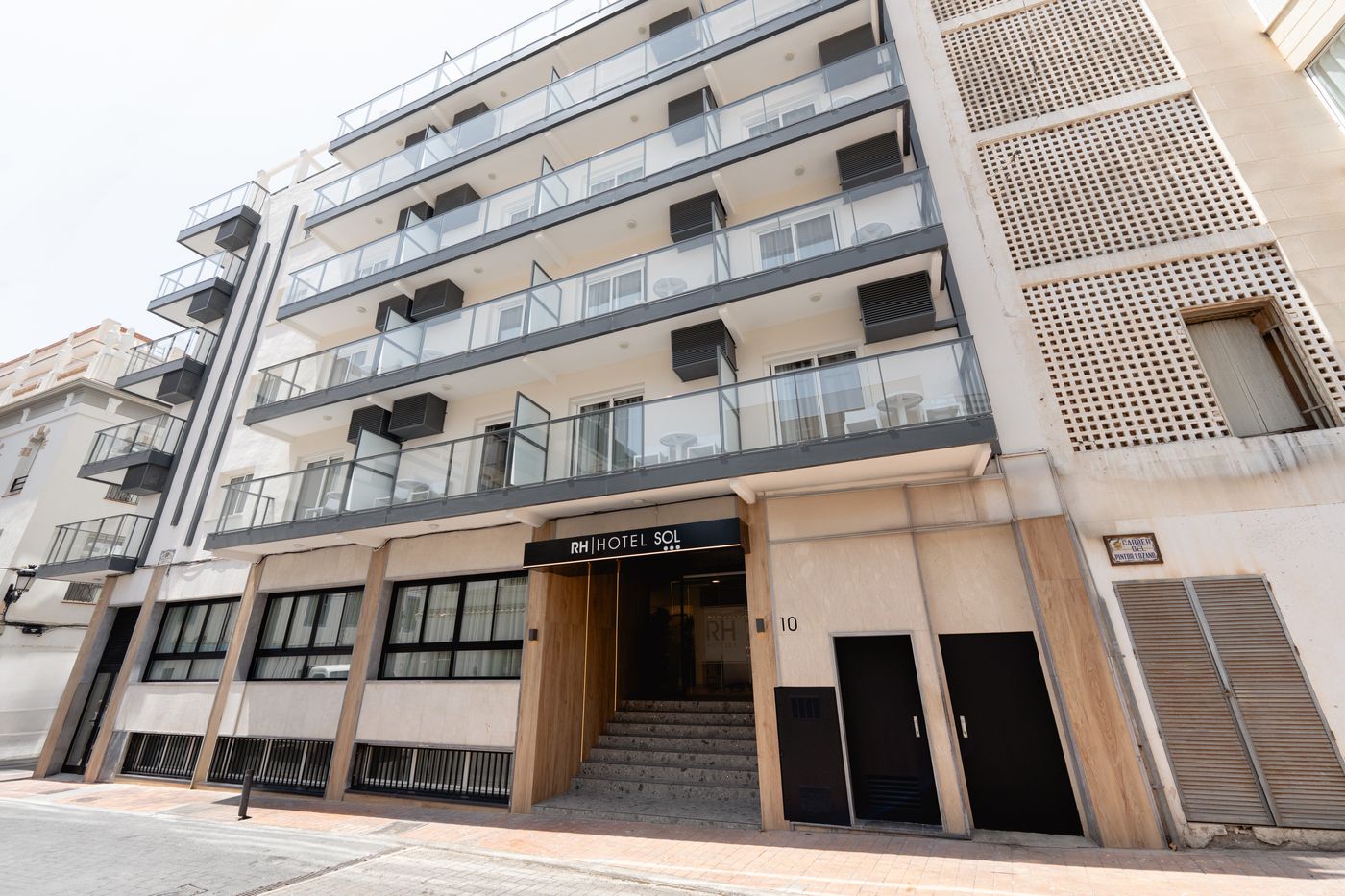 Rh-Sol-Hotel-General-view-1