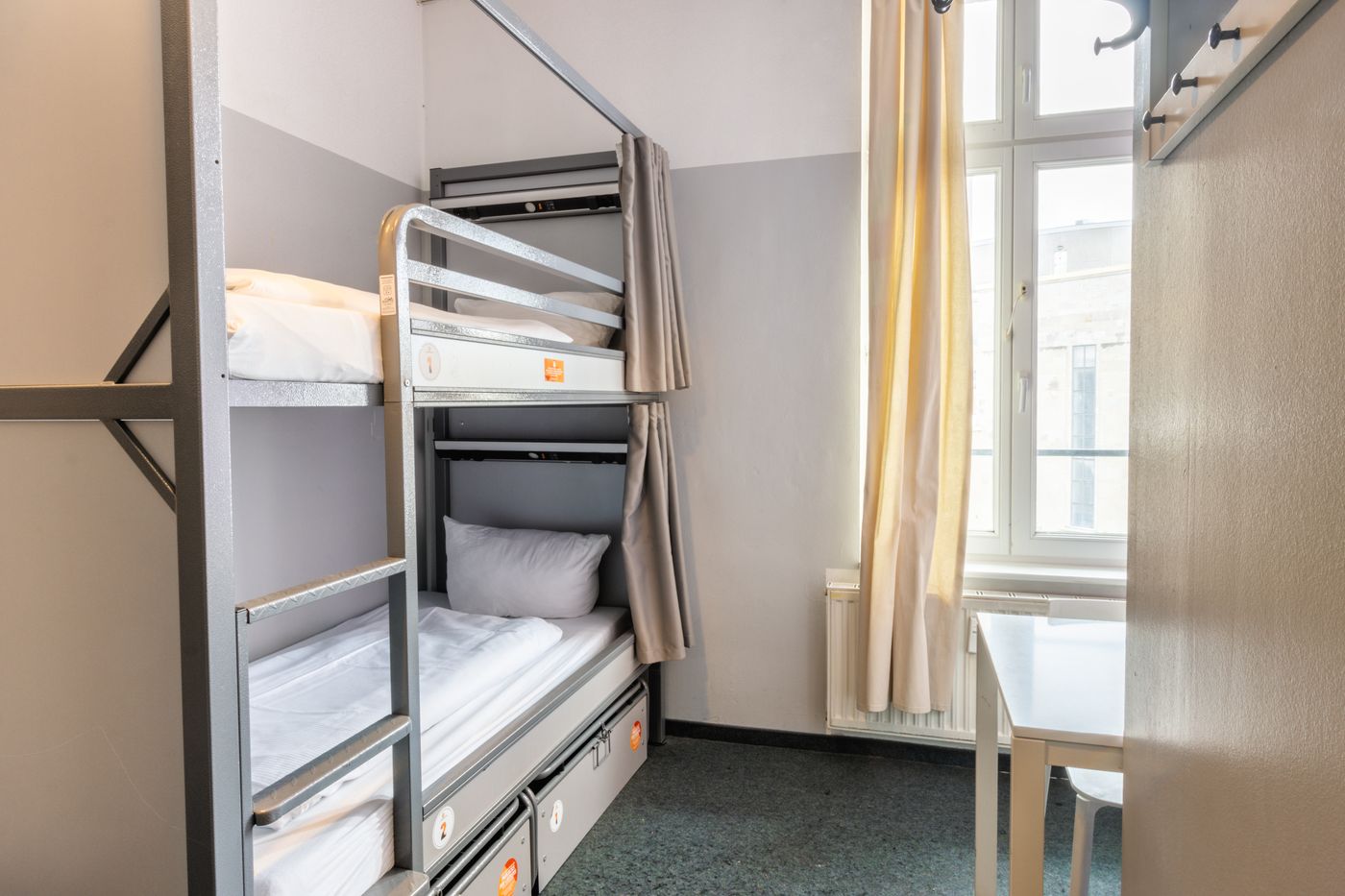 St-Christopher-S-Hostel-Berlin-Room-22