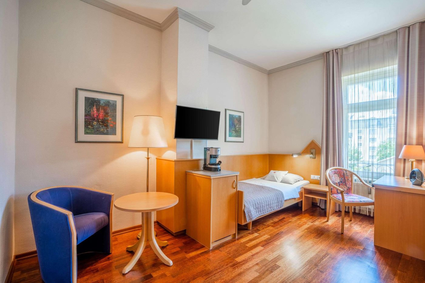 Comfort Hotel Bad Homburg - Germany - BAD HOMBURG VOR DER HOHE - Room - 9