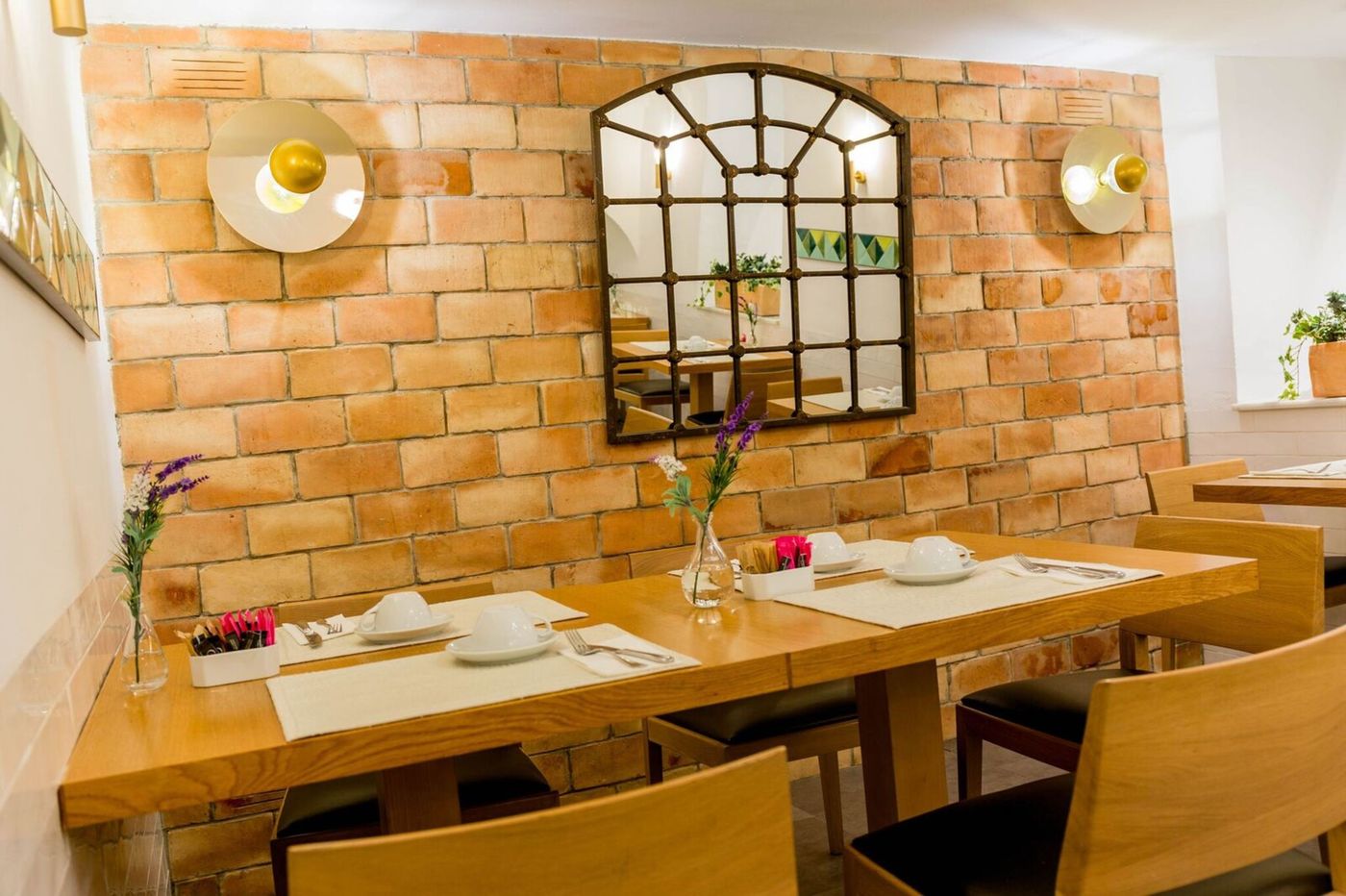 Hotel-Meninas-Restaurant-16