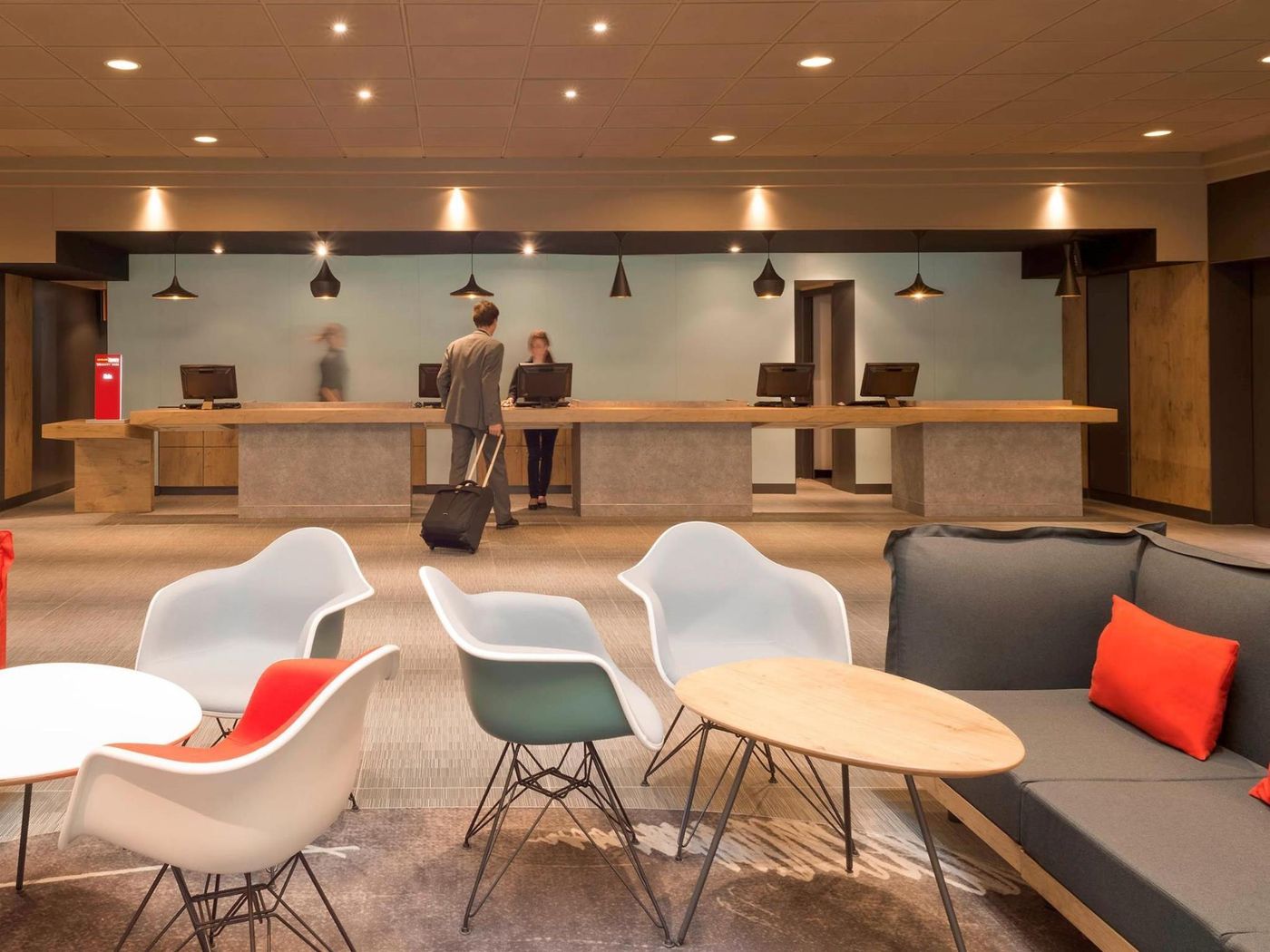 ibis-Milano-Centro-Lobby-15