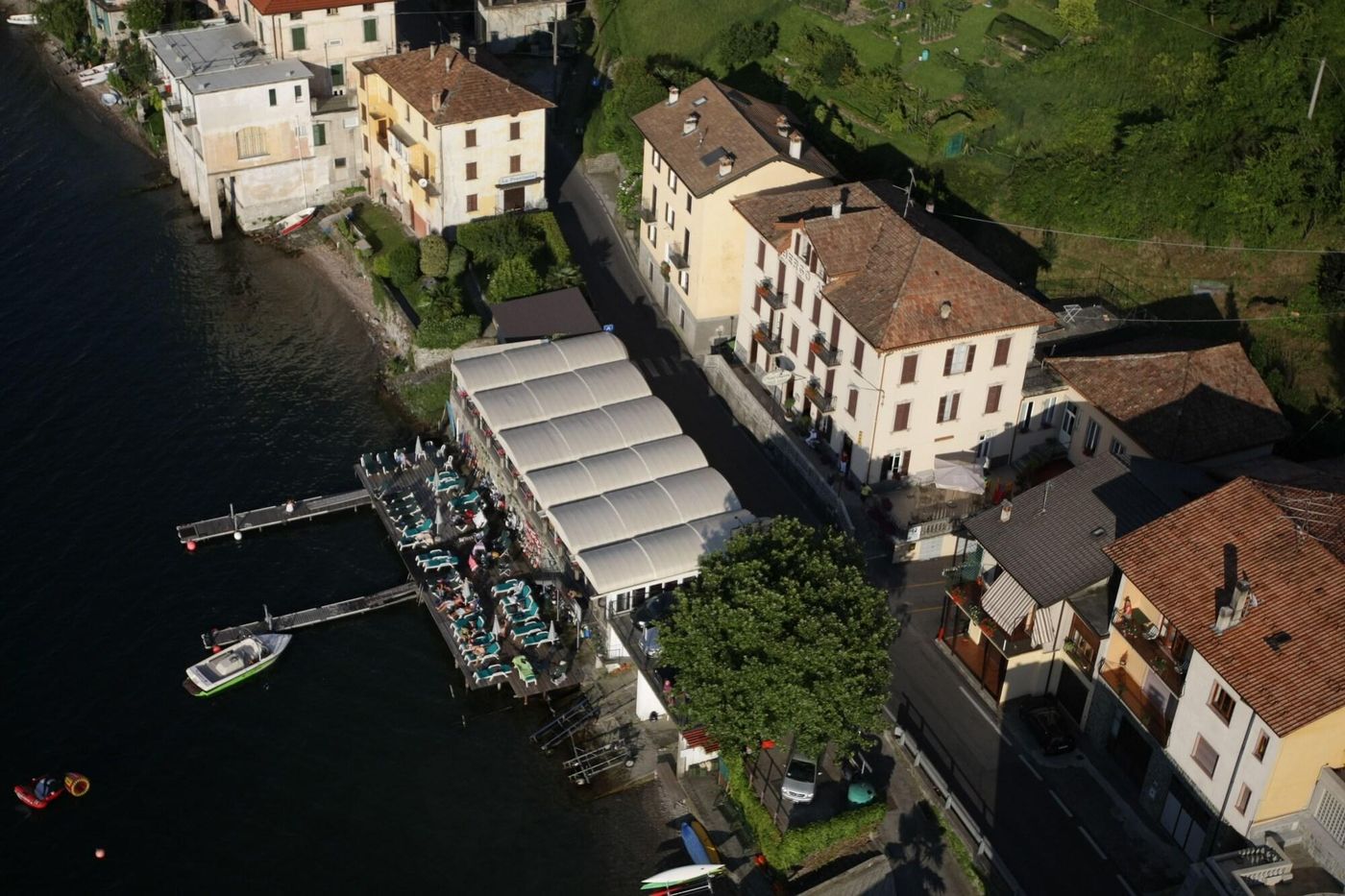 Hotel Villa Aurora-Italy-Lezzeno-General view-4