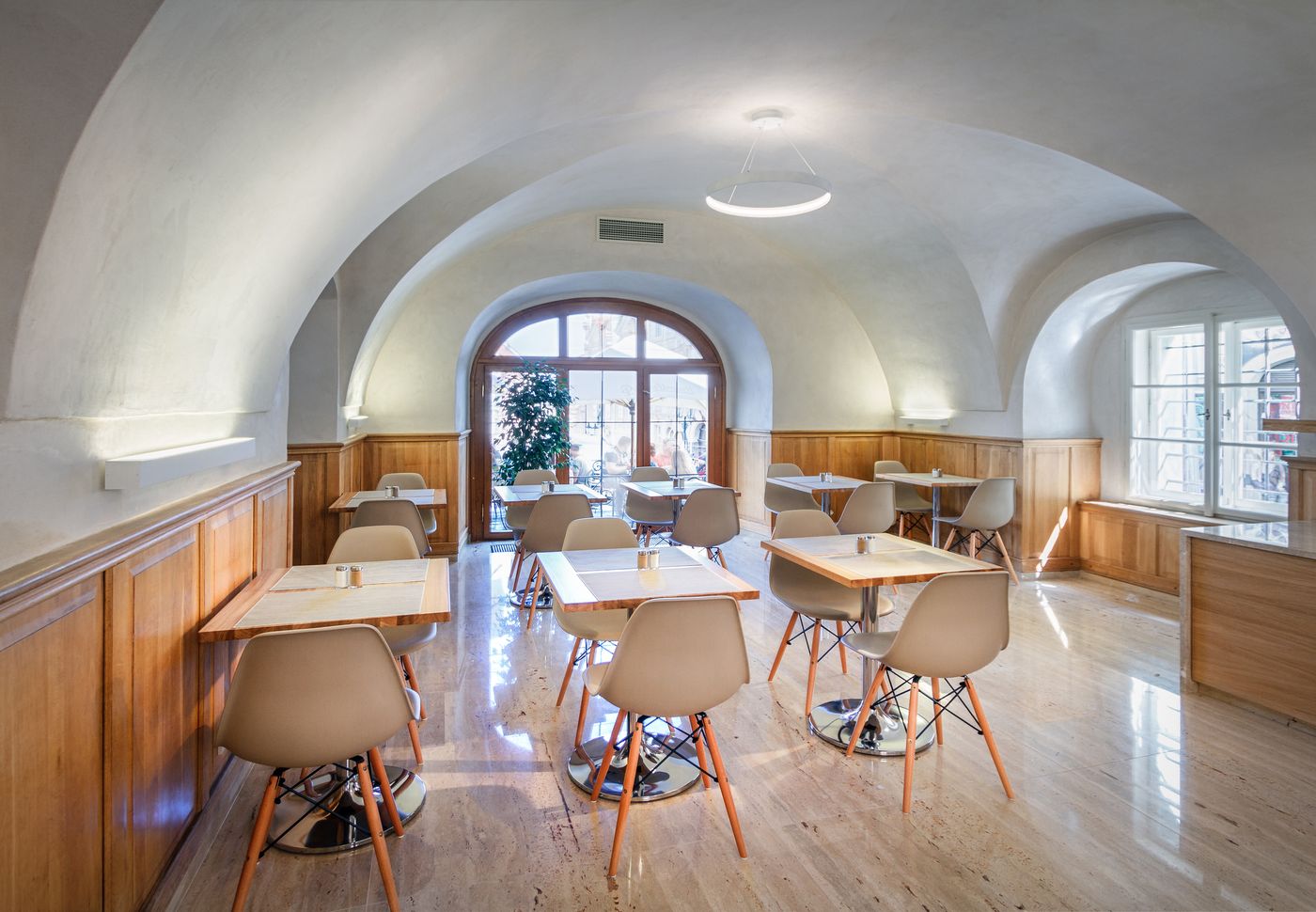 Golden-Star-Restaurant-13