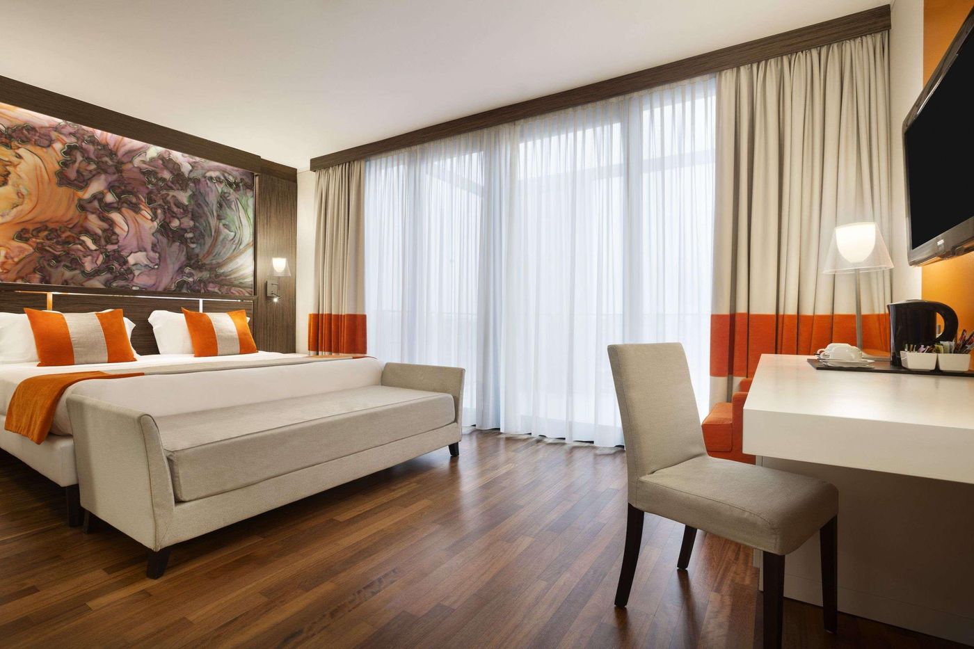 Ramada-Plaza-Milano-Hotel-Room-19