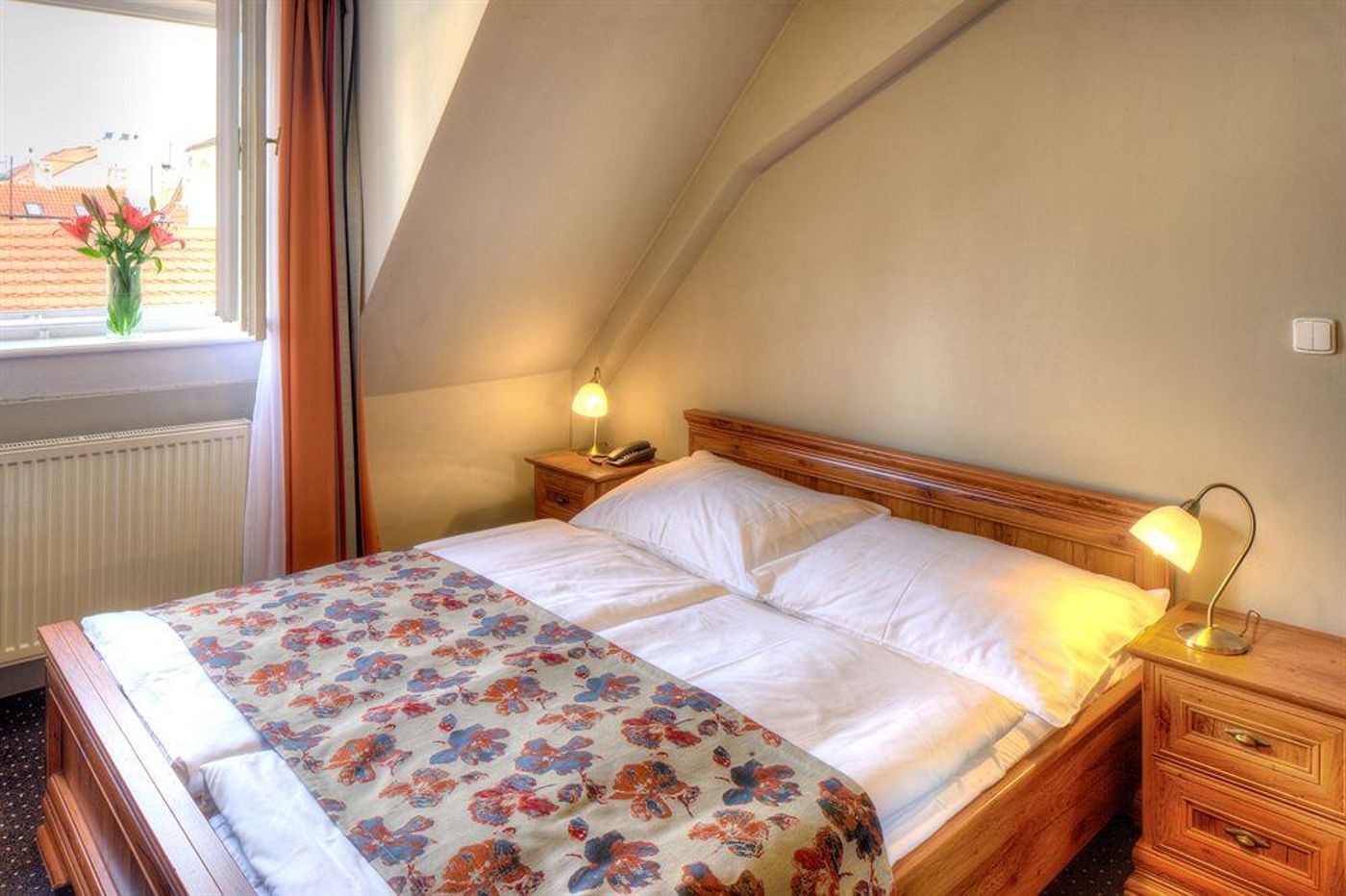 Palac-U-Kocku-General-view-12