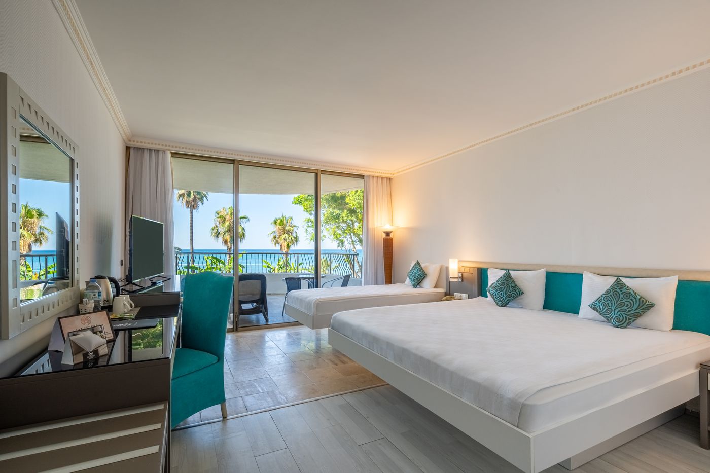 Sunrise Queen Luxury Resort & Spa