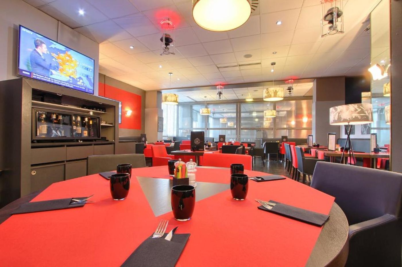 Best-Western-Plus-Paris-Orly-Airport-Restaurant-12