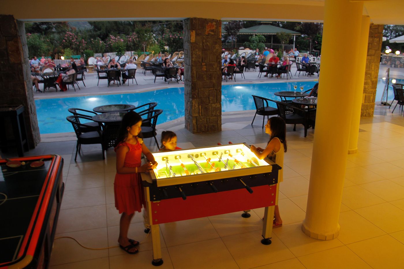 Nicholas-Park-Hotel-Sports-and-Entertainment-60