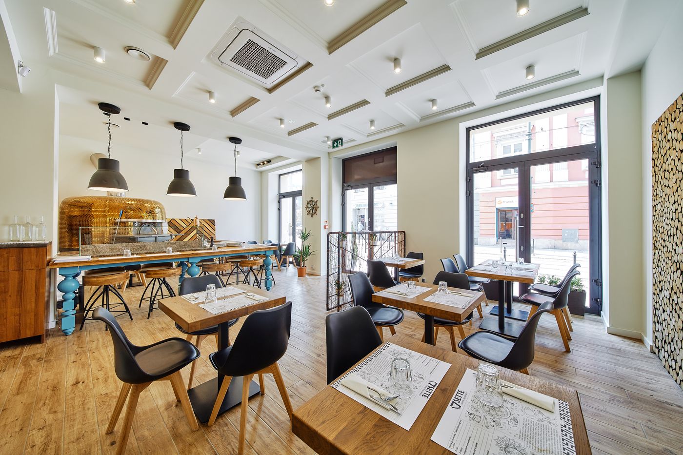 Hotel-32-Krakow-Old-Town-Restaurant-21