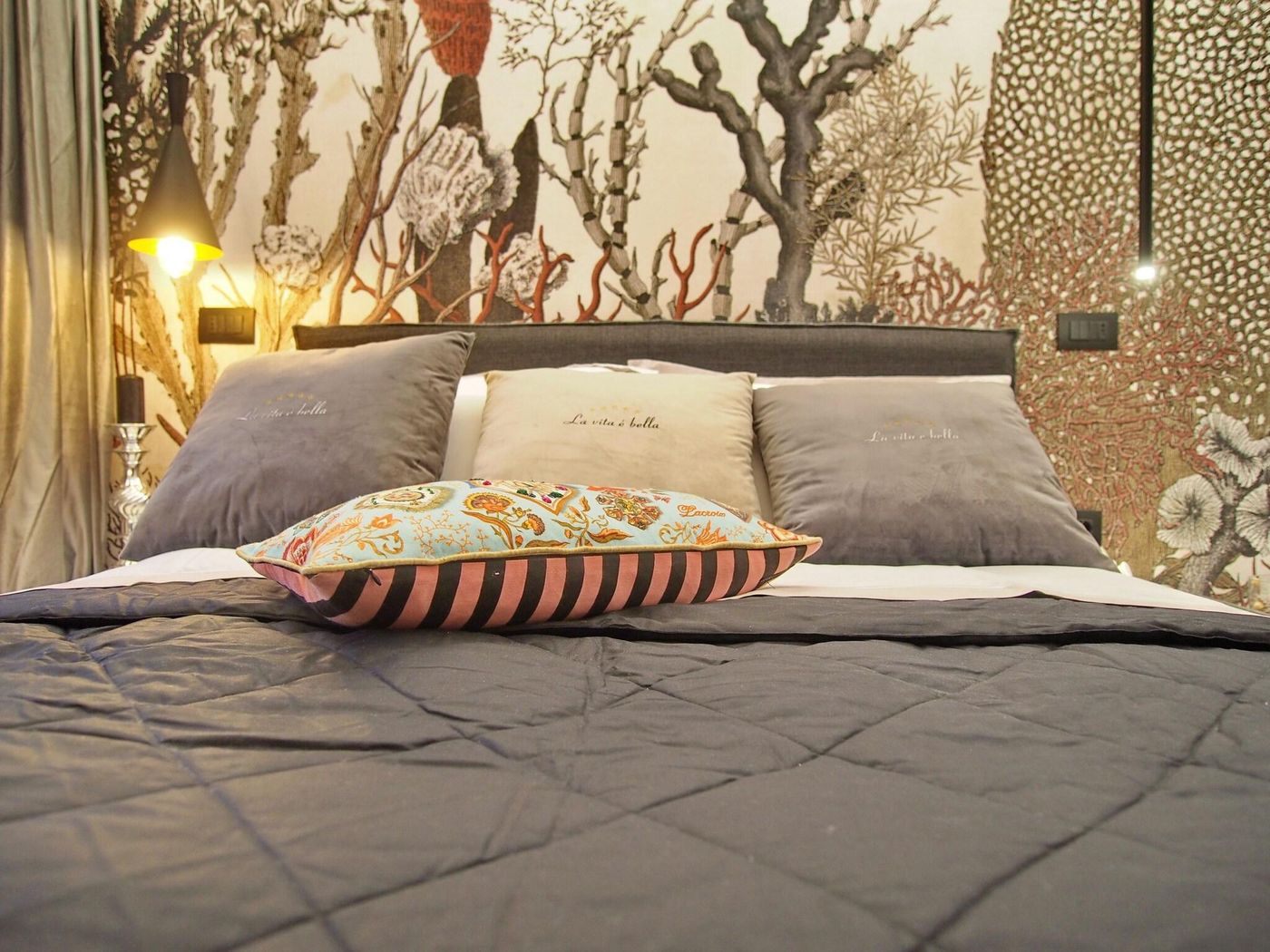 La-Vita-e-Bella-IV-Room-5