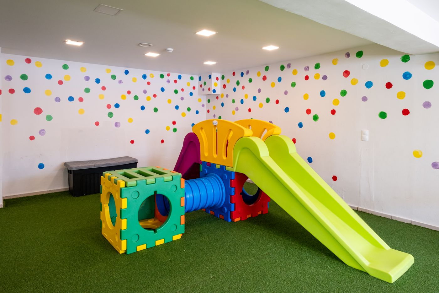 Dimitrios-Village-Beach-Resort-Sports-and-Entertainment-41