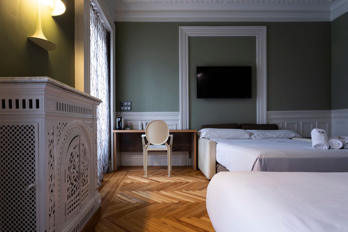 Petit-Palace-Lealtad-Plaza-Room-21