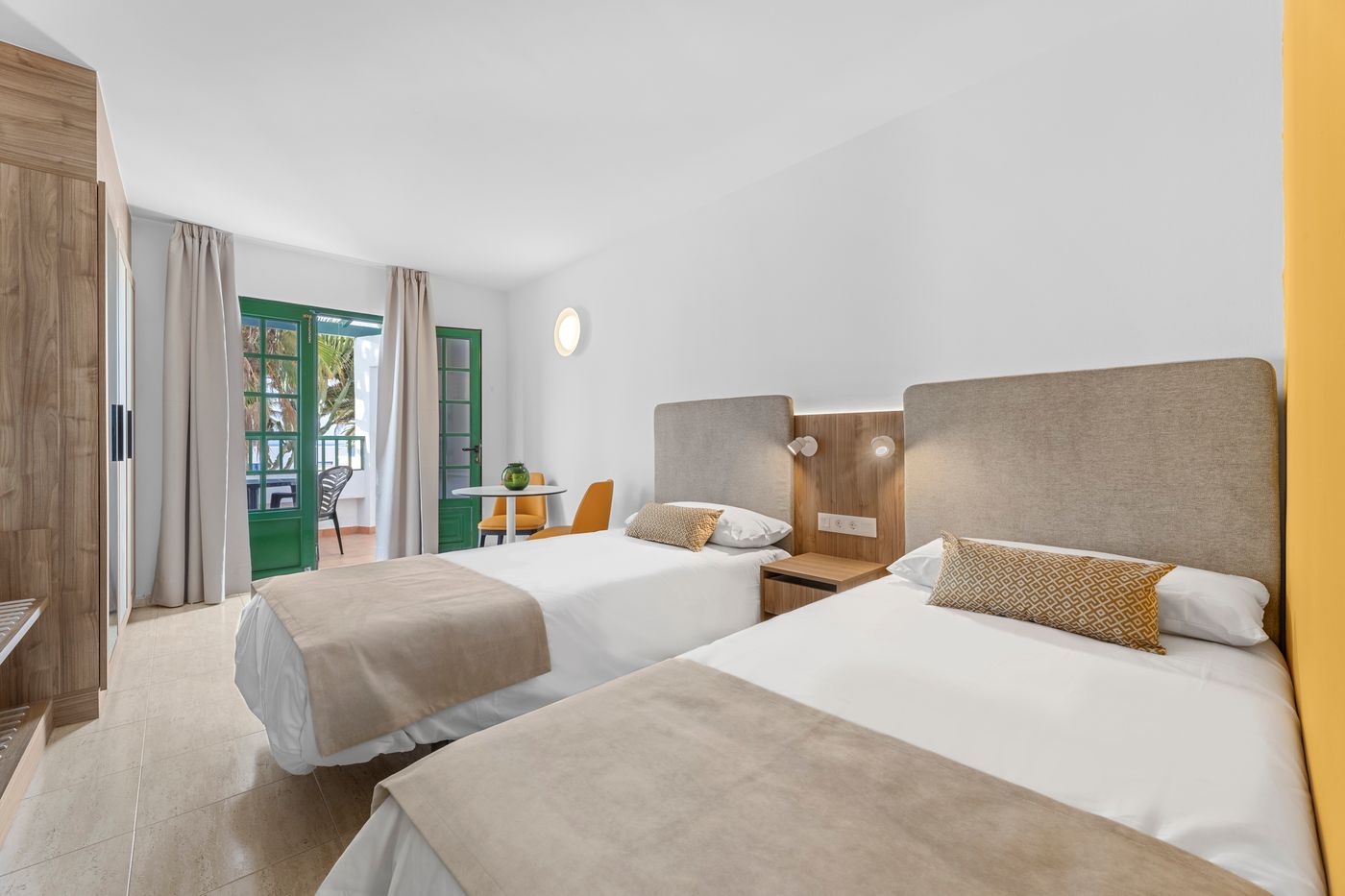 TROPICANA APARTAMENTOS