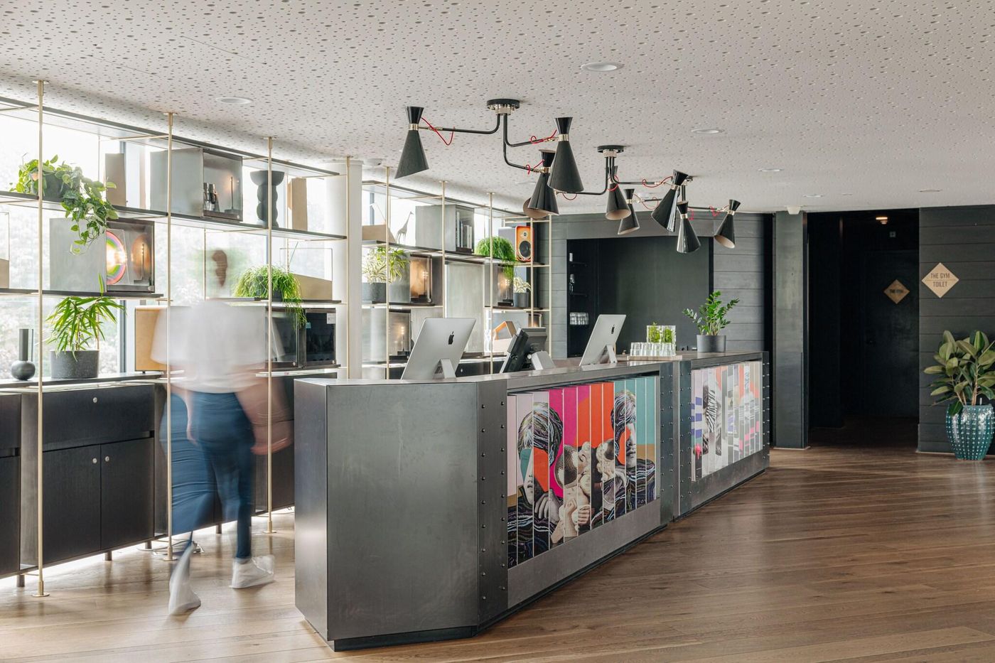 Sir-Adam-Hotel--part-of-Sircle-Collection-Lobby-25