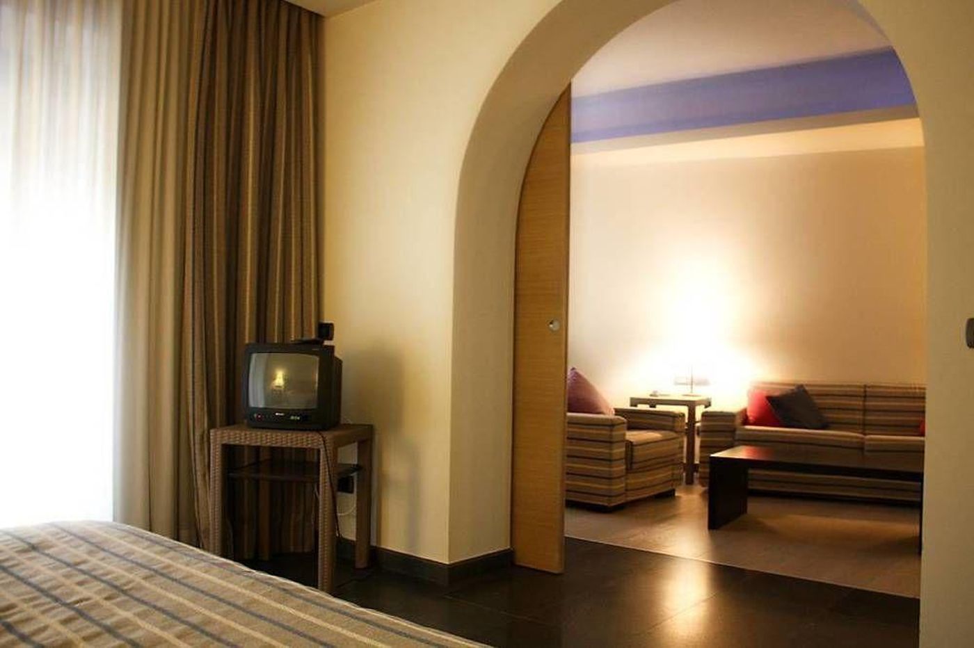 Santa-Tecla-Palace-General-view-33