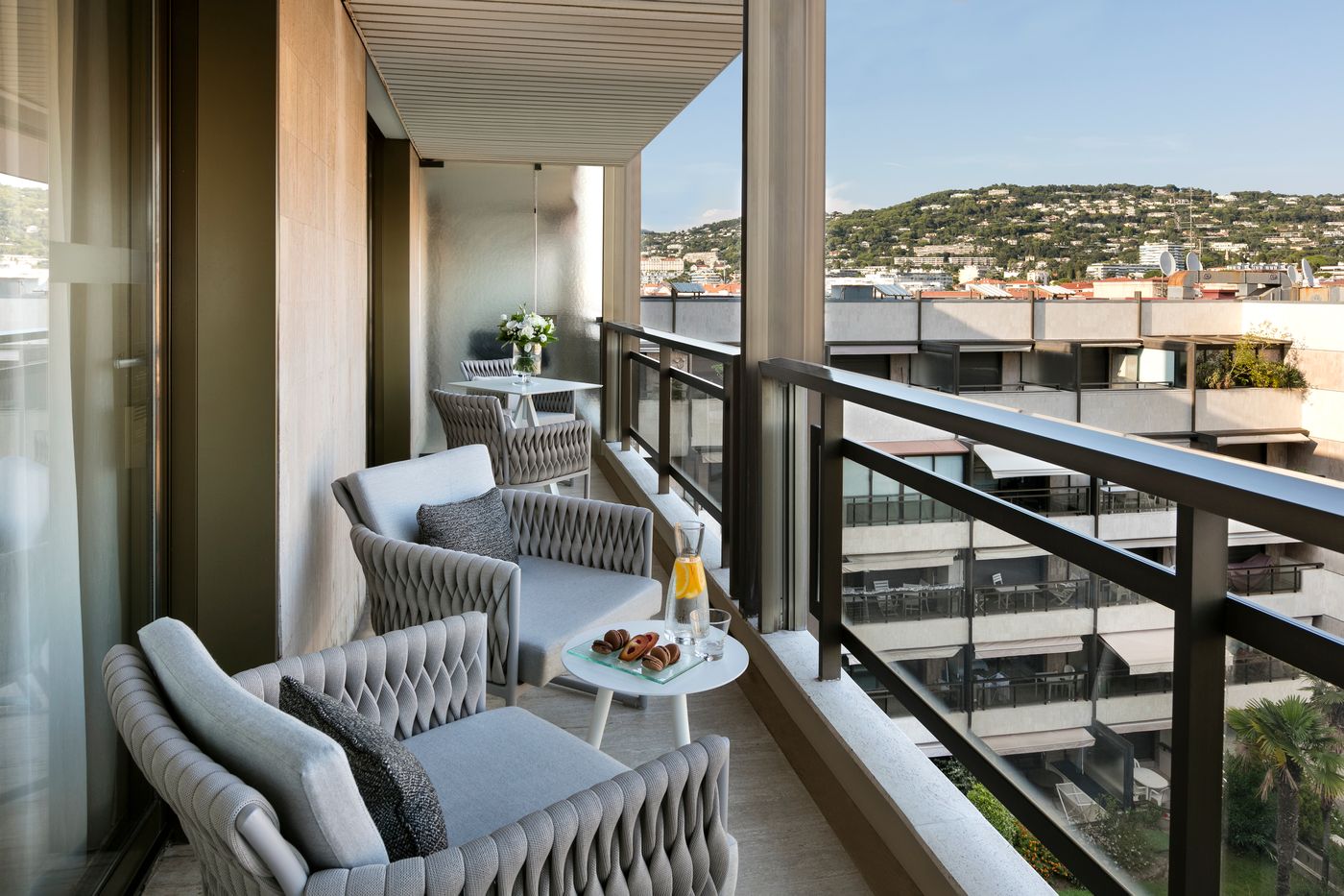 Hotel-Barriere-Le-Gray-d-Albion-Terrace-61