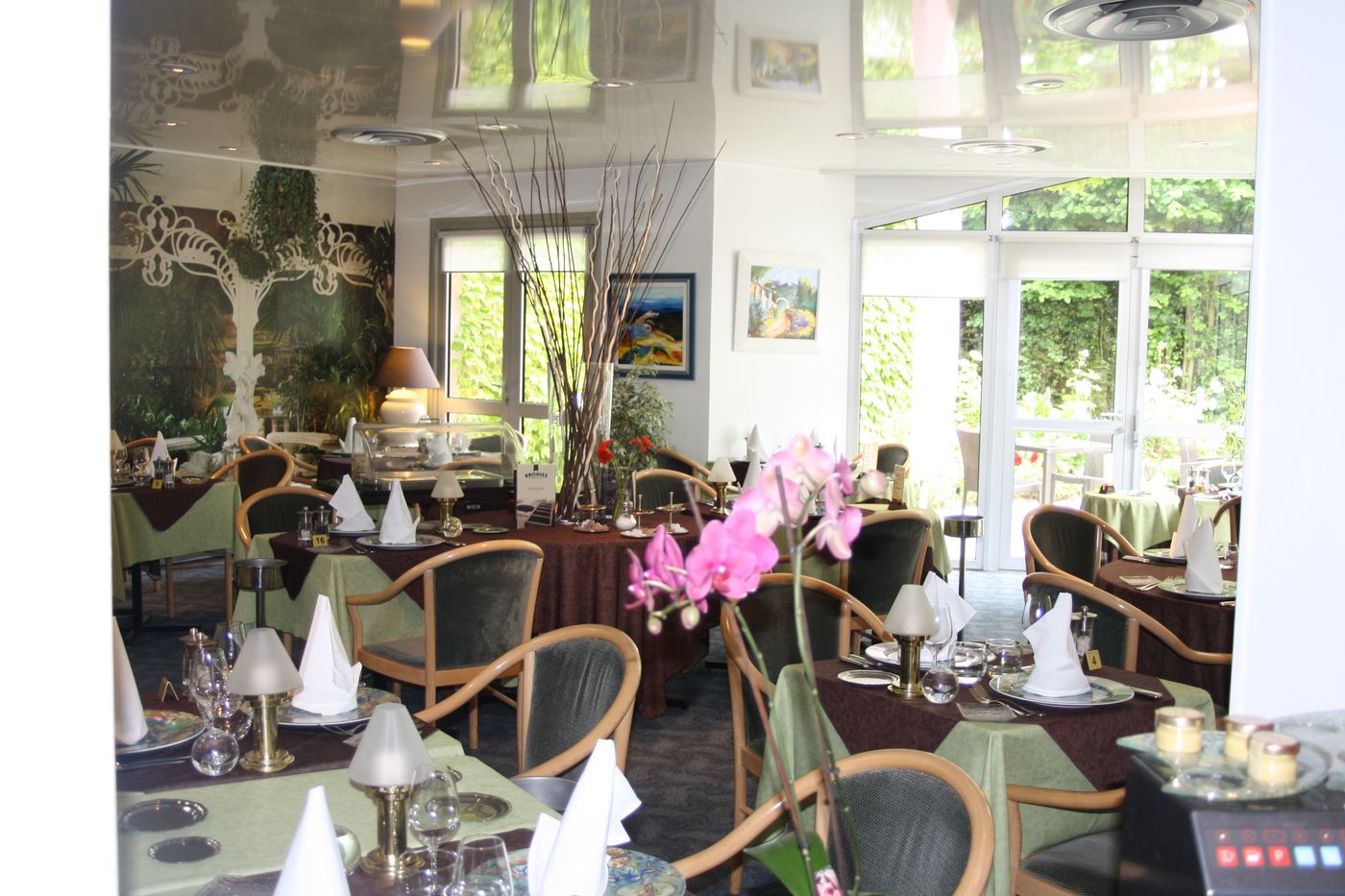 La Berteliere, The Originals Relais-France-SAINT-MARTIN DU VIVIER-Restaurant-10