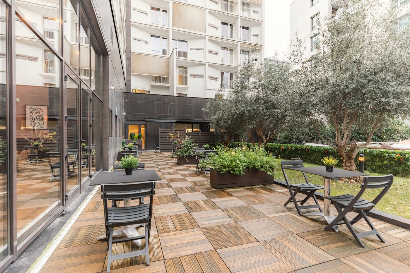 Appart-City-Collection-Paris-Grande-Bibliotheque-Terrace-2