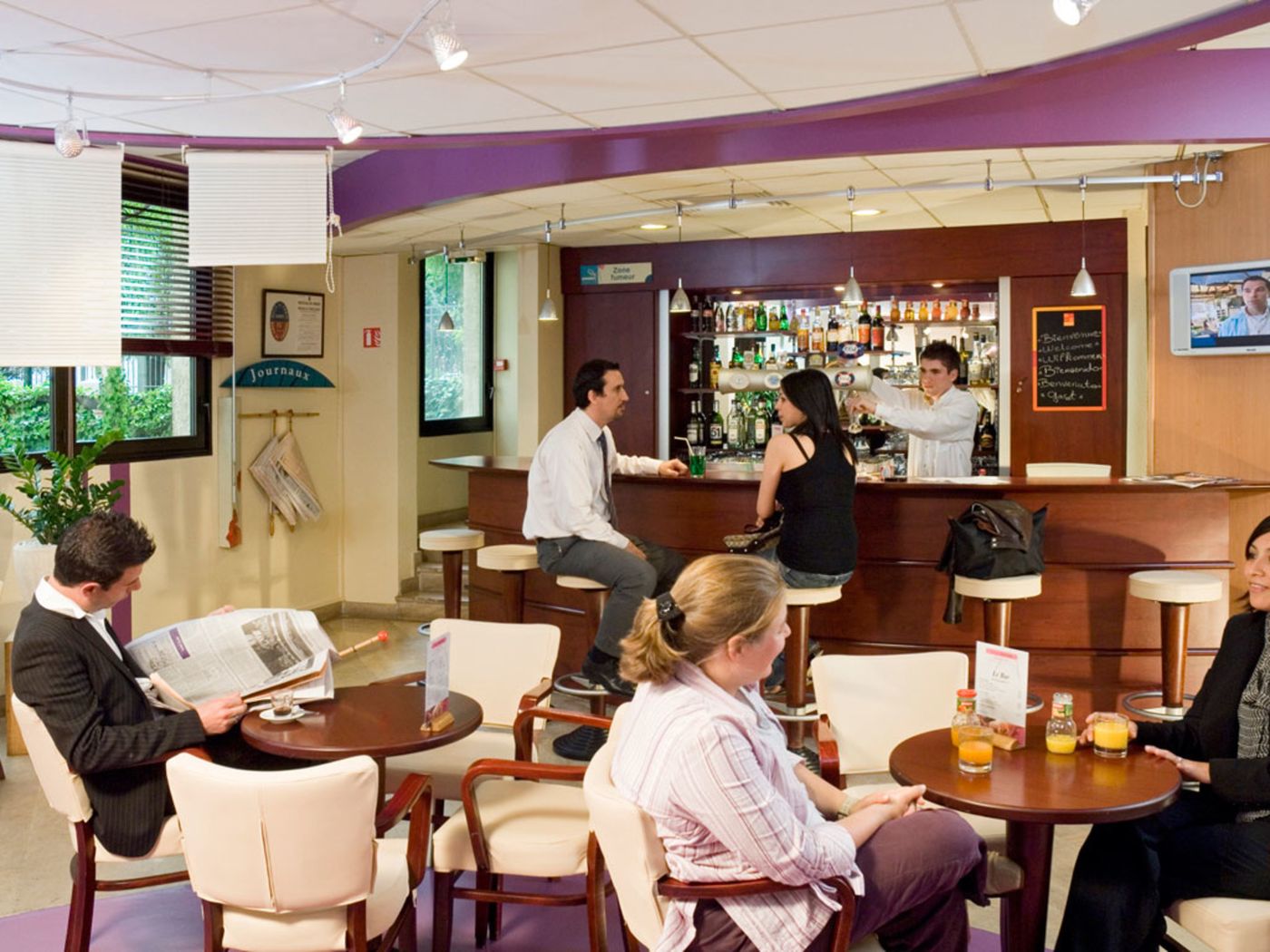 ibis-Paris-Alesia-Montparnasse-14eme-Bar-25