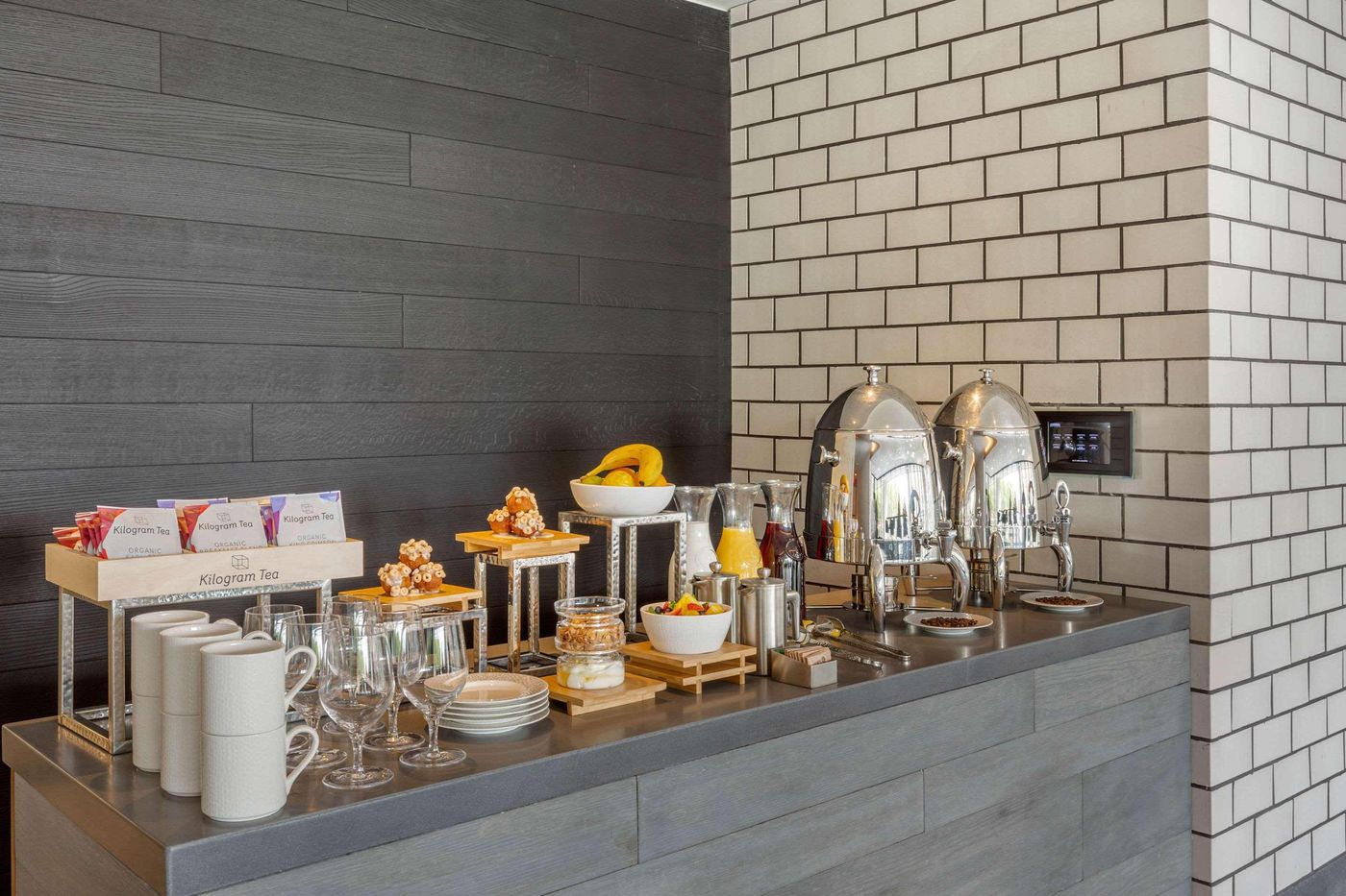 Cambria-Hotel-Boston-Downtown-South-Boston-Conferences-23