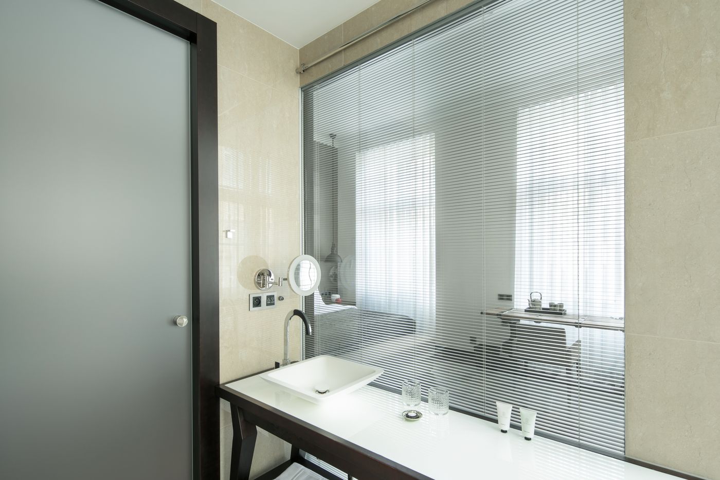 Quentin-Prague-Hotel-Room-19