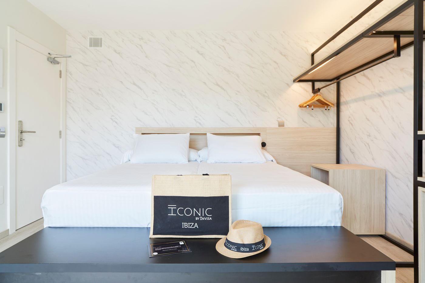 Invisa-Hotel-Es-Pla---Adults-Only-Room-26