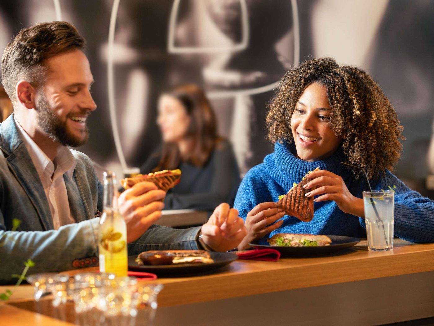 ibis-Muenchen-City-Ost-Bar-36