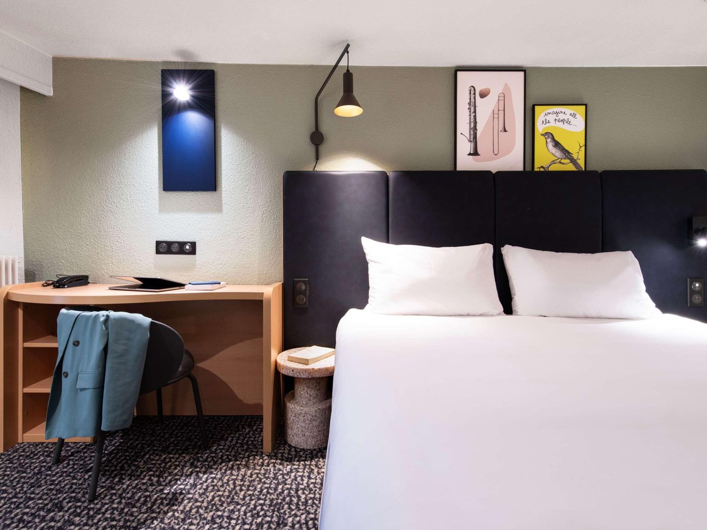 ibis-Paris-Grands-Boulevards-Opera-9th-Room-22