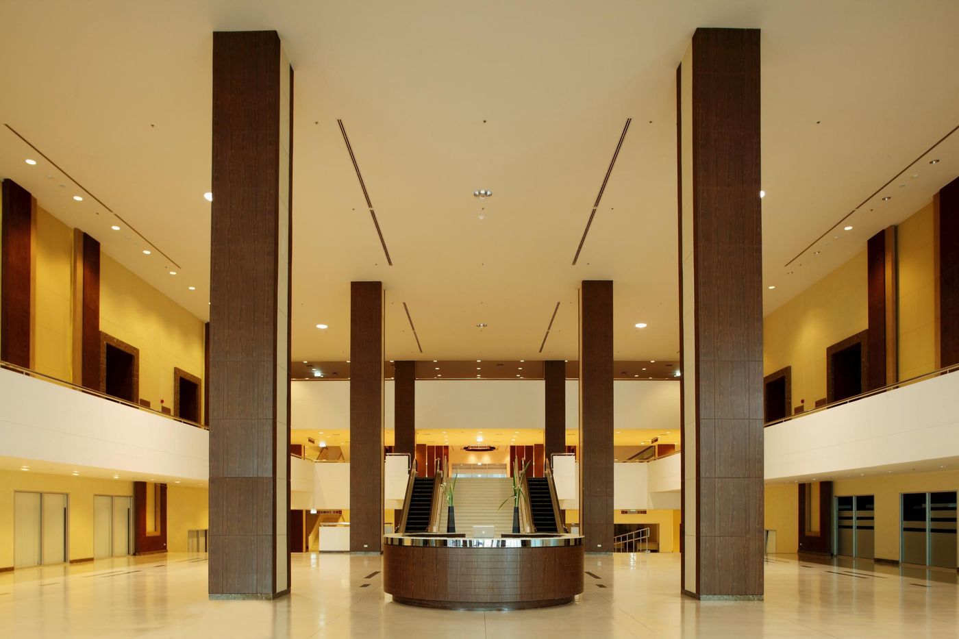 Centara-Life-Government-Complex-Hotel---Convention-Conferences-15