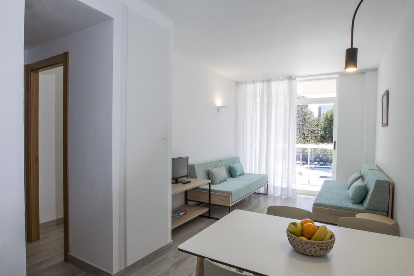 CYE-Holiday-Centre-Room-28