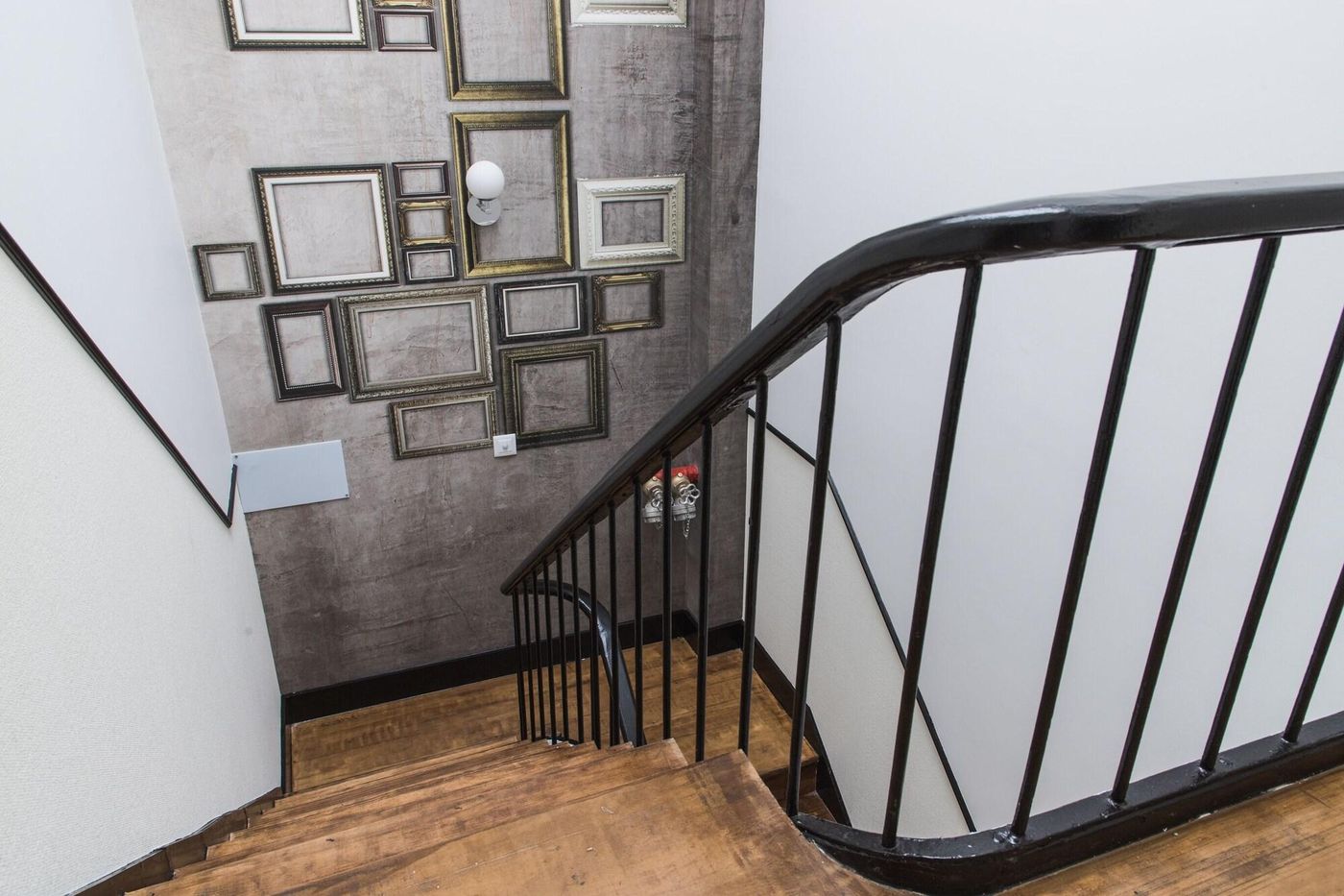 The Twenties 20-Portugal-Lisboa-Lobby-4