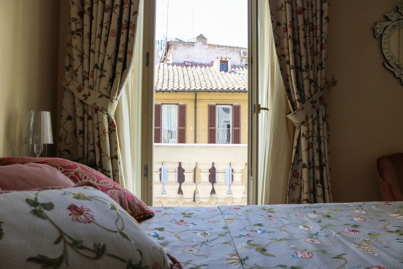 Rome-Kings-Suite-Room-32