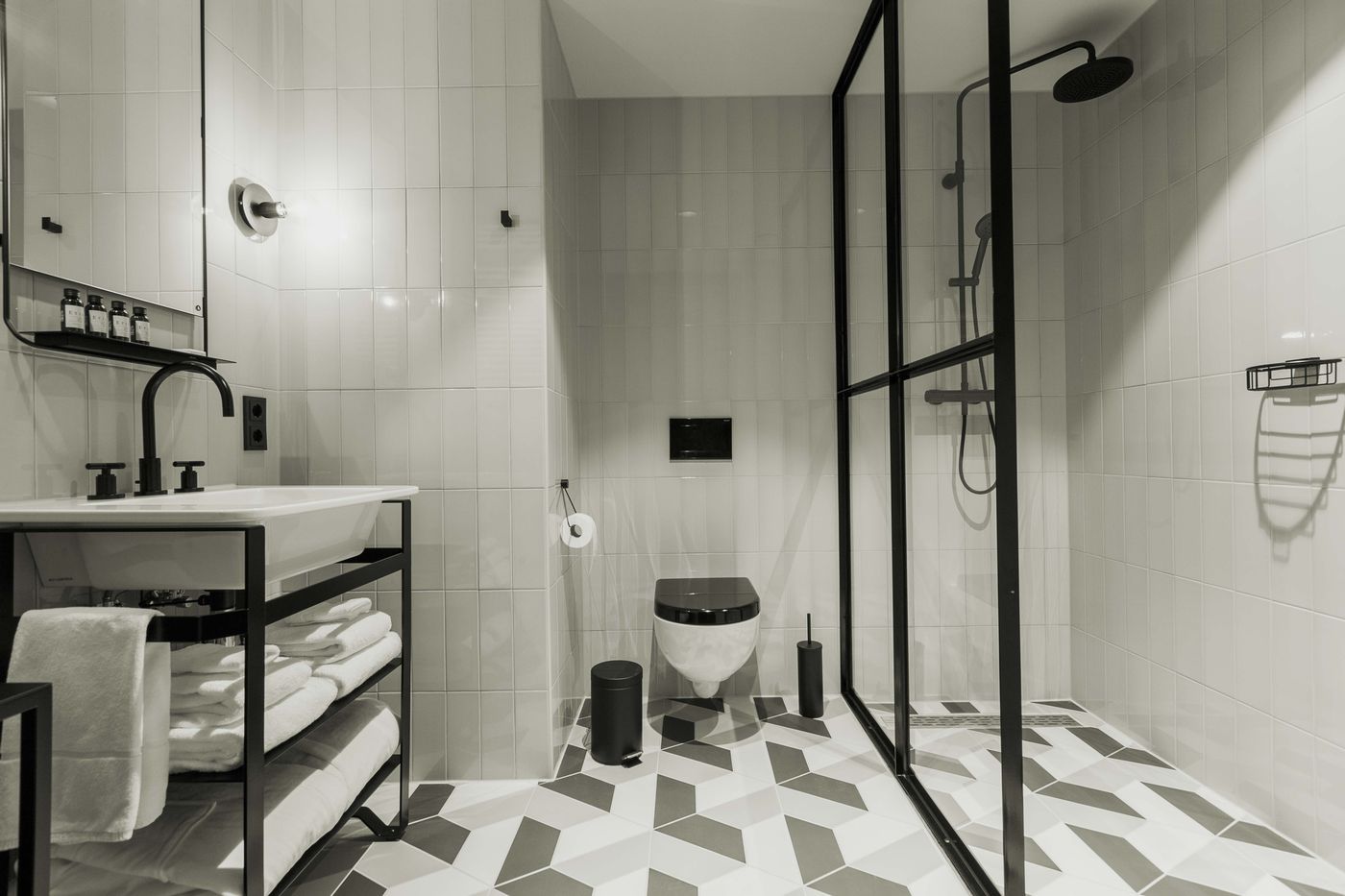 Hotel-V-Fizeaustraat-Room-43