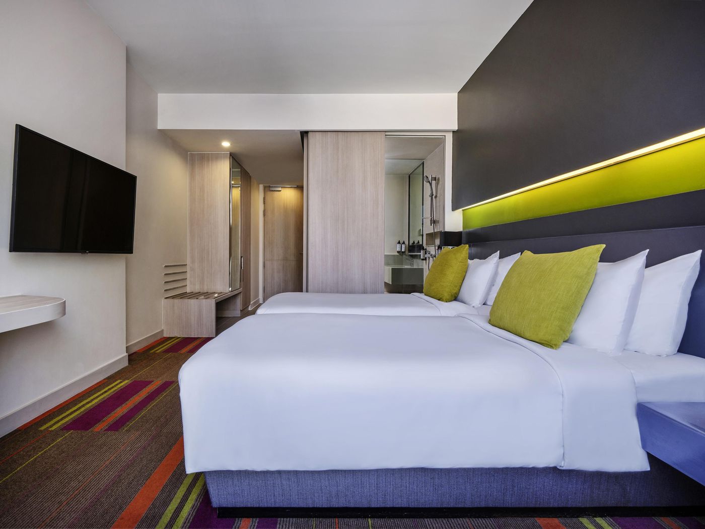 Mercure-Bangkok-Siam-Room-17