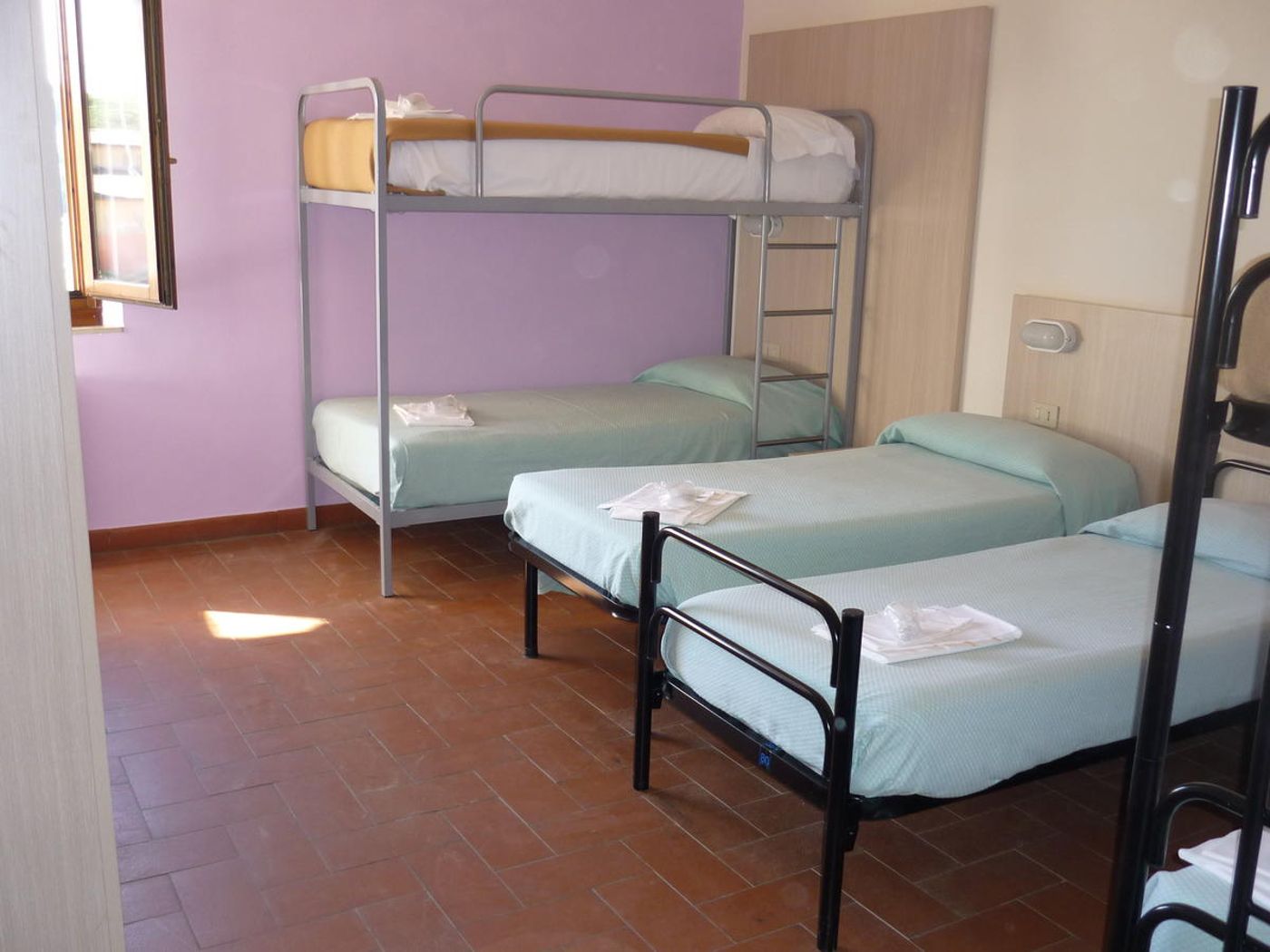 Ostello La Sterpaia-Italy-Rome-Room-9