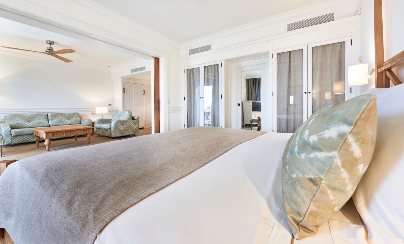 Insotel-Punta-Prima-Prestige-Suites---Spa-Room-37