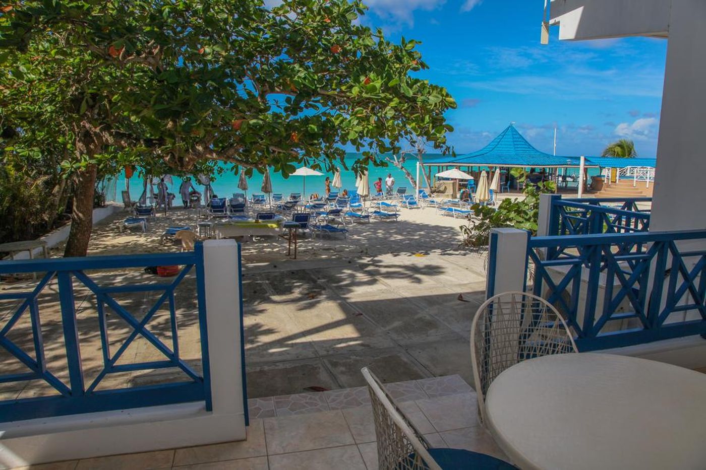 Negril-Tree-House-Terrace-4