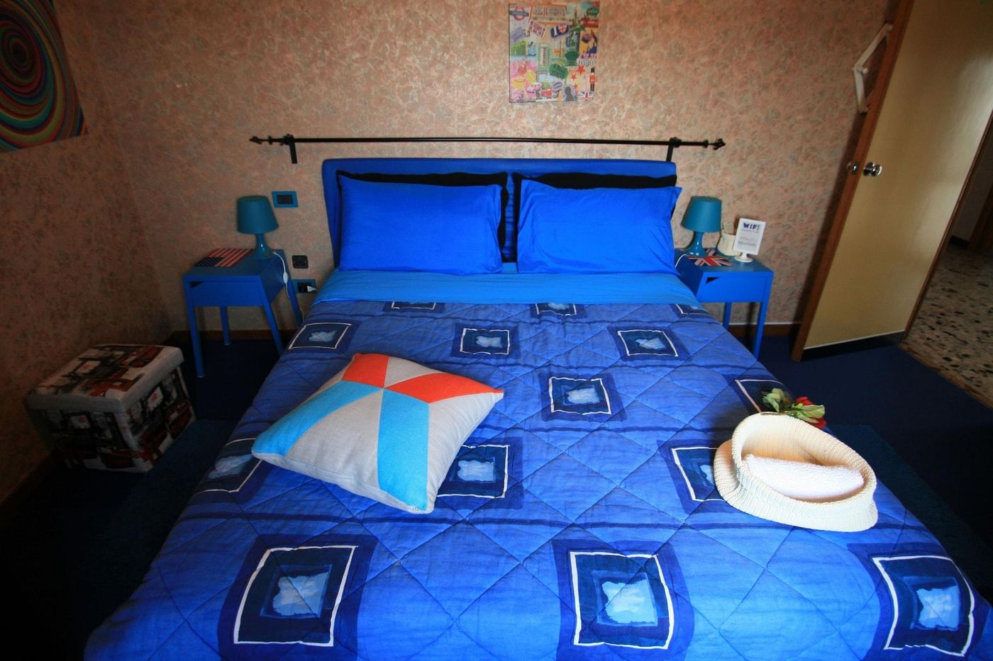 B-B-Frontepista-Room-18