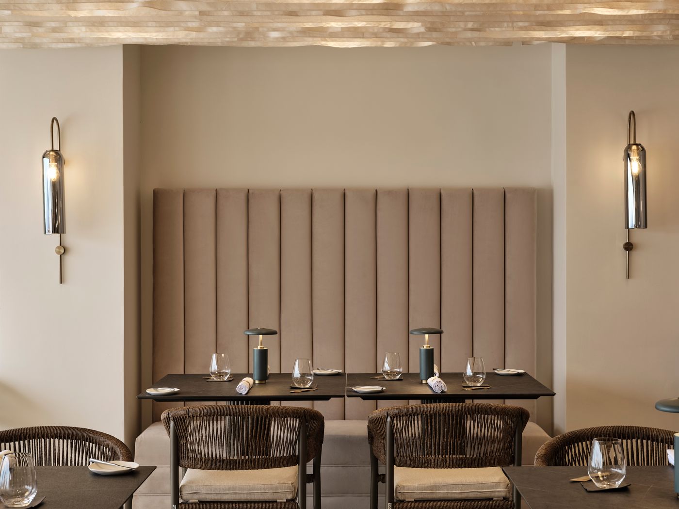 Andronis-Boutique-Restaurant-35