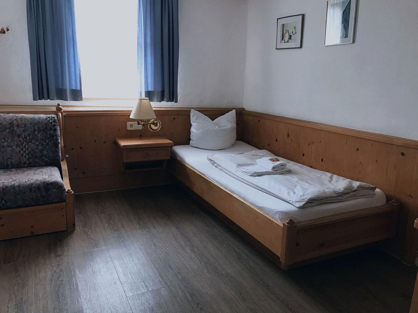 Historikhotel Ochsen-Germany-TAMM-General view-2