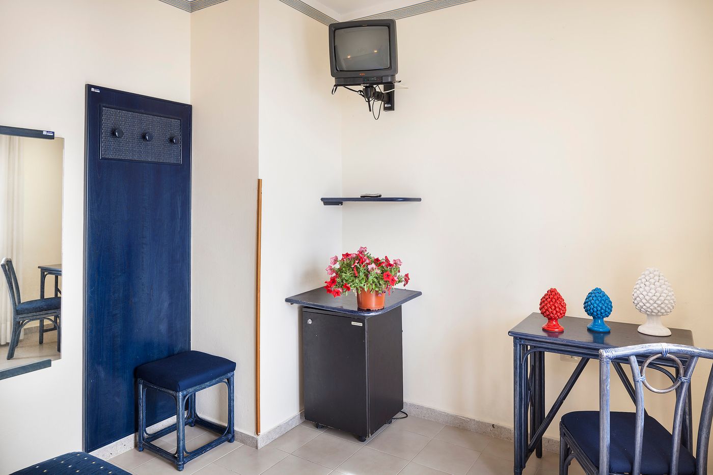 CDS-Hotels-Terrasini-Room-48